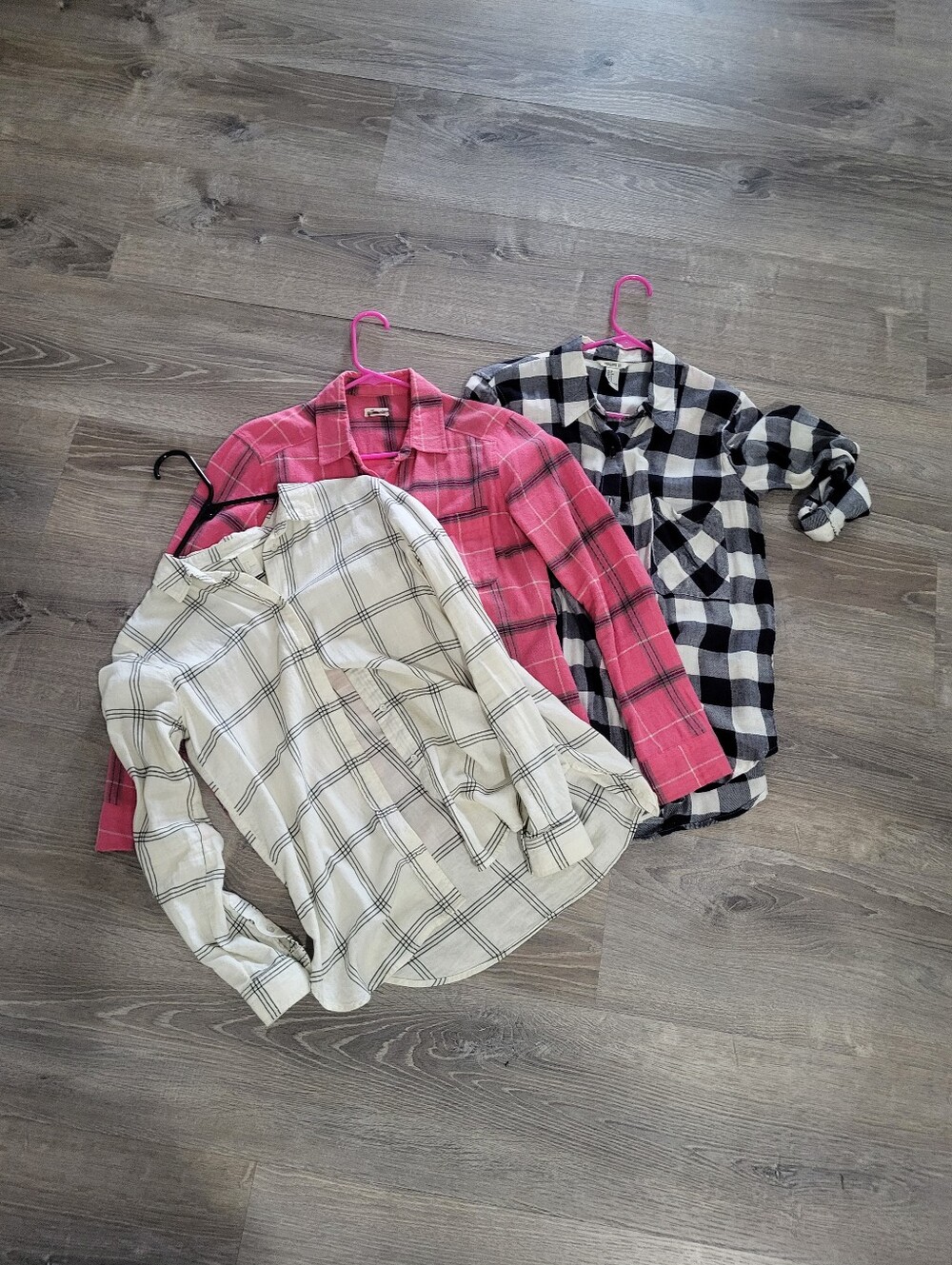 set of 3 button down plaid flannel shirts work corporate